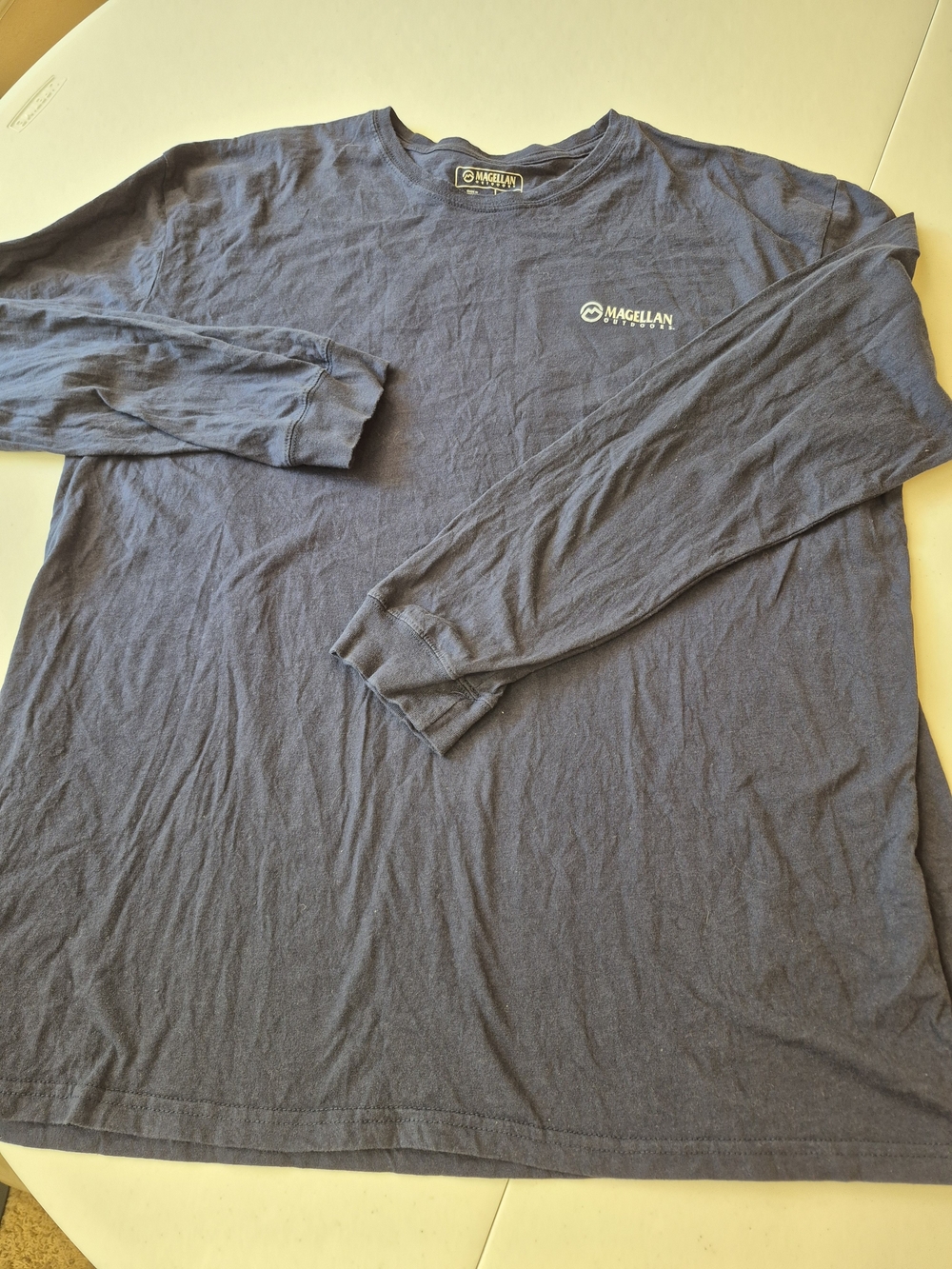 Magellan Outdoors Men's Long-Sleeve Crew Tee — Dark Navy 4847
